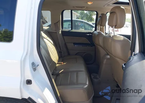 2013 Jeep Patriot Limited z USA, uszkodzony, nr VIN 1C4NJRCB7DD231853